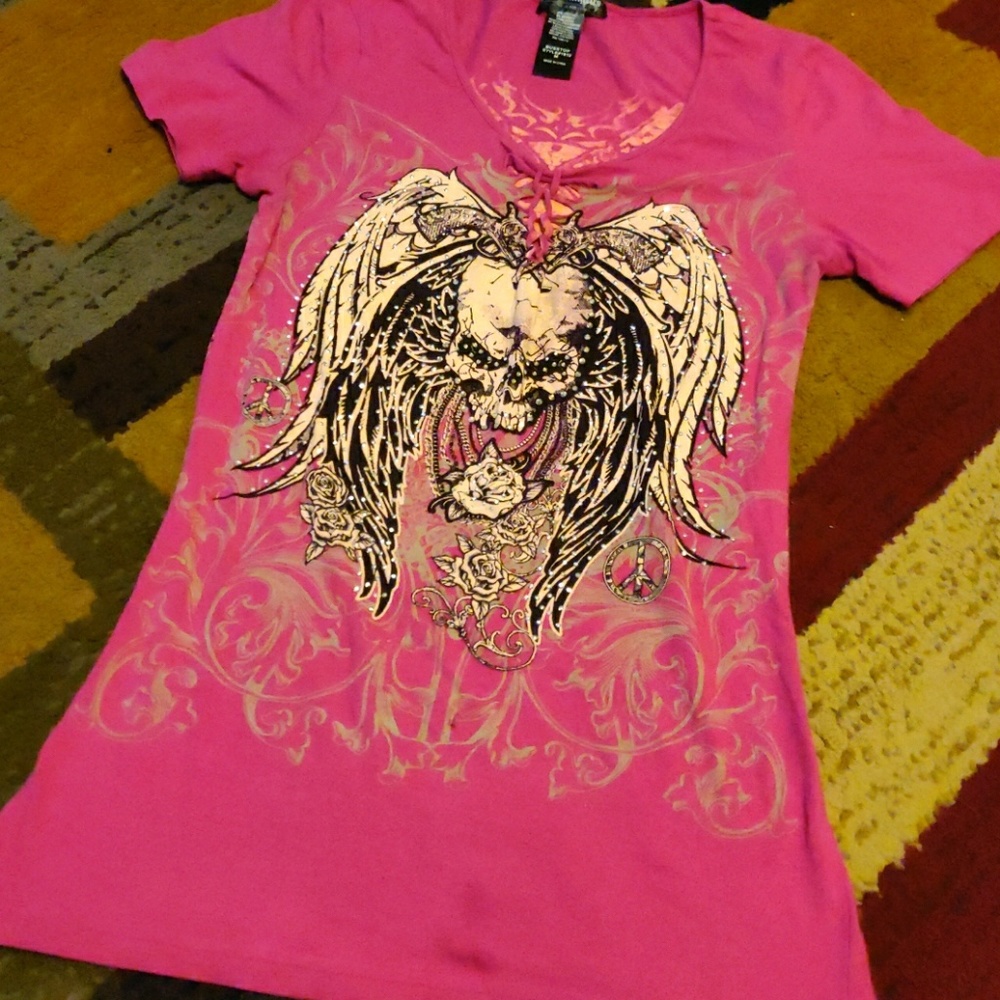 Pink bedazzled skull, sexy cut tee
